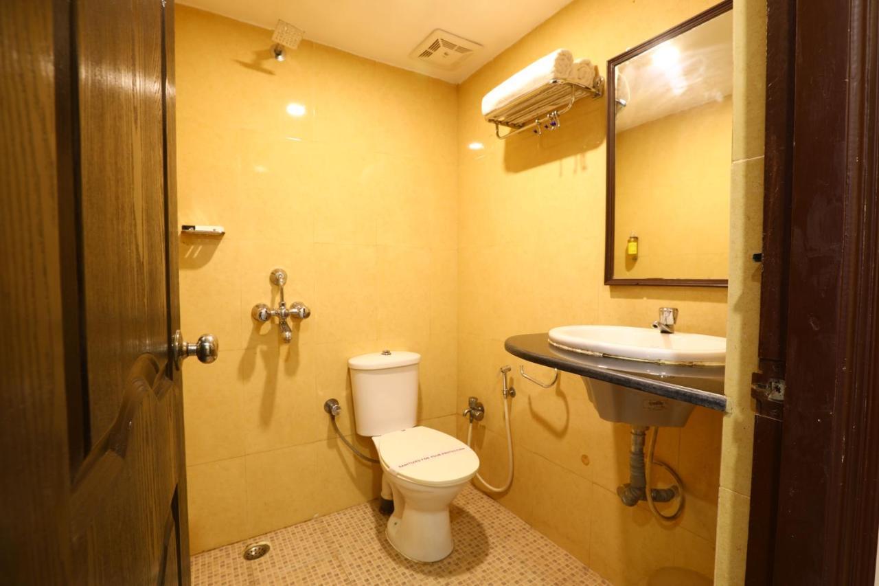פאנג'י Hotel Sona מראה חיצוני תמונה